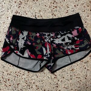 Lululemon Run Speed Shorts in the "Pop Cut Boom Juice" size 6